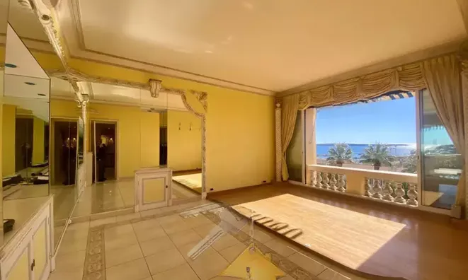 Недвижимость Villa Petit Juas: 4