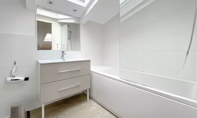 Недвижимость Villa République Cannes: 13