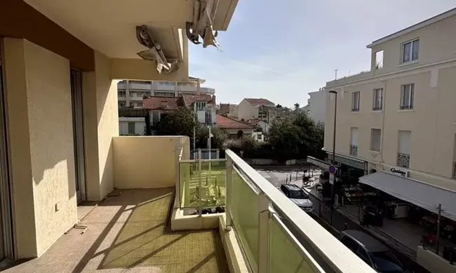 Недвижимость Villa Croix des Gardes: 1