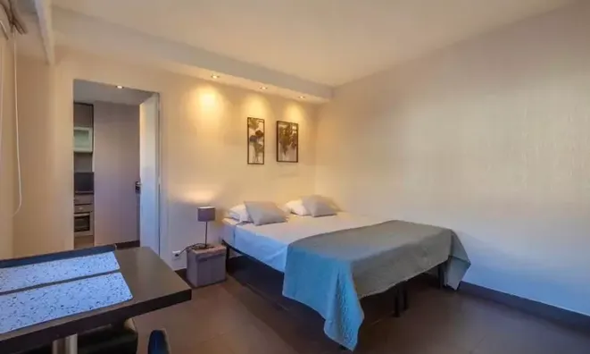 Недвижимость Villa République Cannes: 1