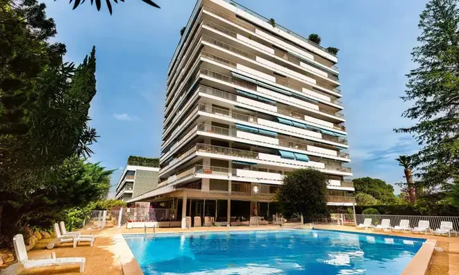 Недвижимость Property Cannes: 1