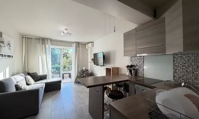 Недвижимость Property Cannes: 4