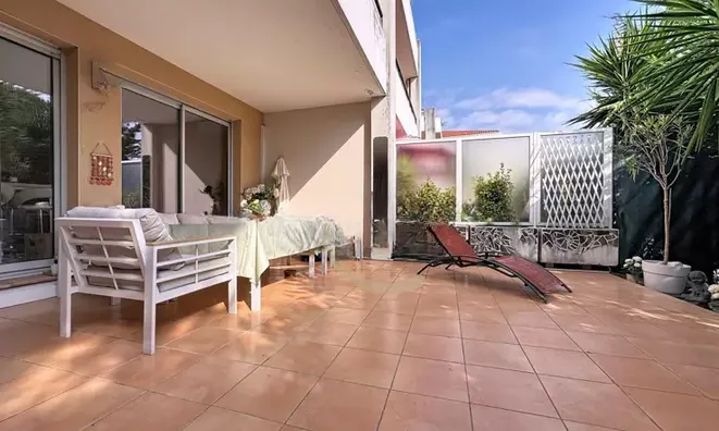 Недвижимость Villa La Bocca: 10