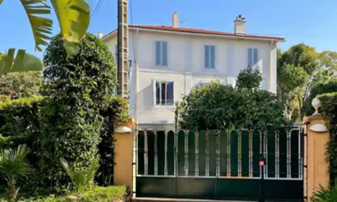 Недвижимость Villa République Cannes: 9