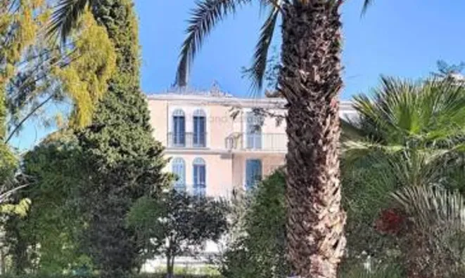 Недвижимость Villa Pointe Croisette: 2