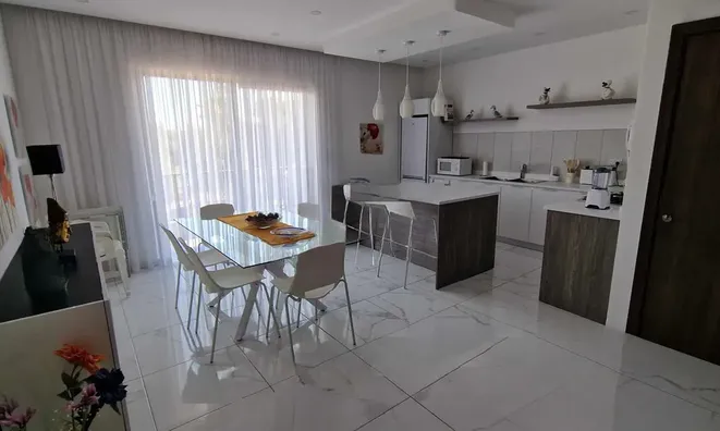 Недвижимость Southern Shores Retreat: 2