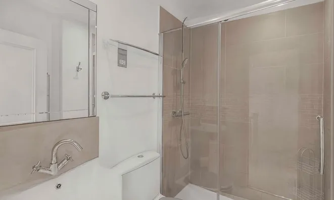 Недвижимость Redcliffe Place: 8