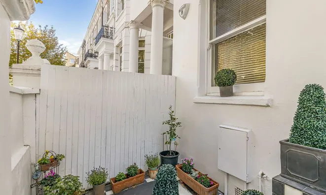 Недвижимость Redcliffe Place: 9