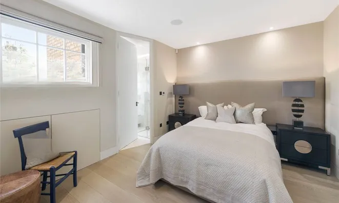 Недвижимость St. Luke's Street: 1