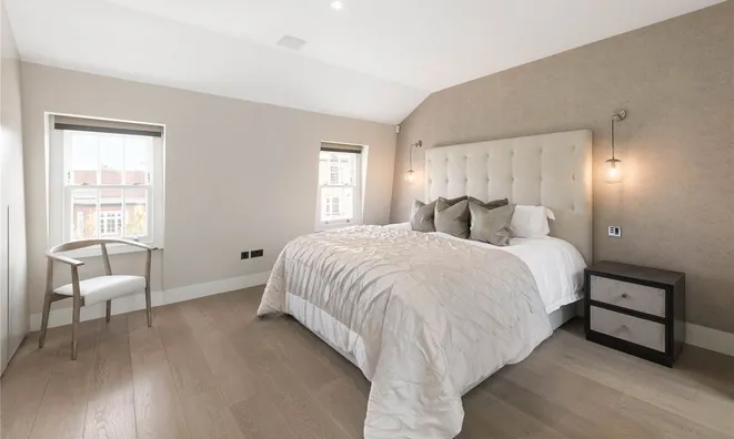 Недвижимость St. Luke's Street: 2