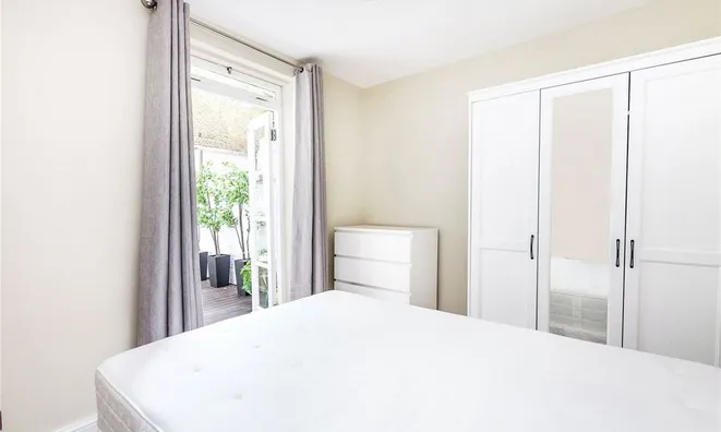 Недвижимость Finborough Road, Chelsea: 1