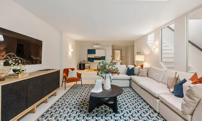 Недвижимость Flood Street: 18