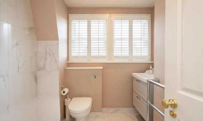 Недвижимость Uverdale Road: 24