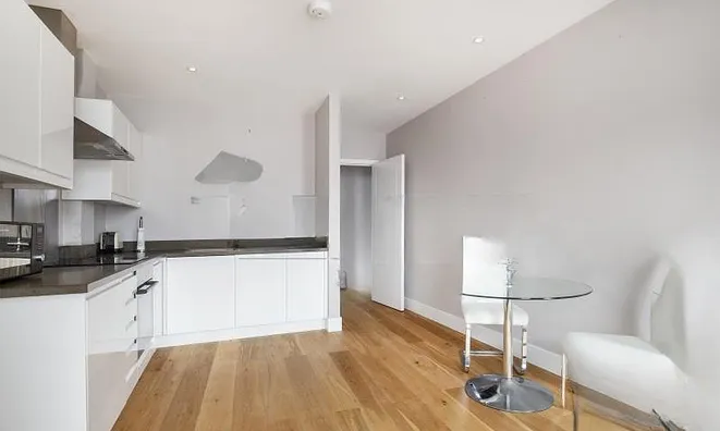 Недвижимость Tournay House, 2 Tournay Road: 5