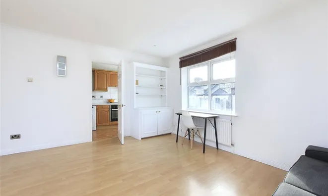 Недвижимость Hertford Court, 45 Falcon Road: 4