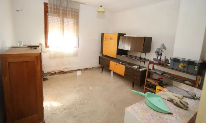 Недвижимость Словенский Яворник: двухквартирный дом.: 18