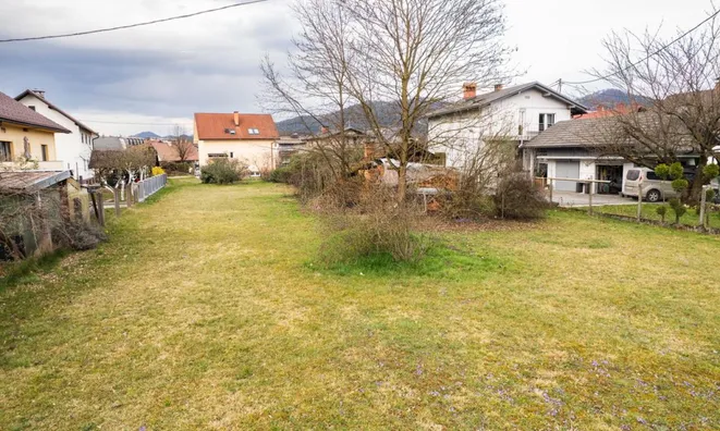 Недвижимость Земельный участок Новое ПОЛЕ: 9