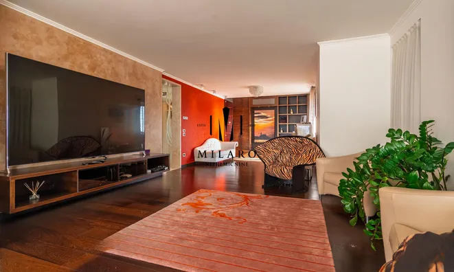 Недвижимость Дом, Ножед.: 10