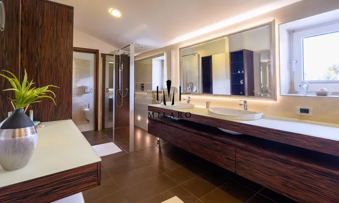 Недвижимость Дом, Ножед.: 15