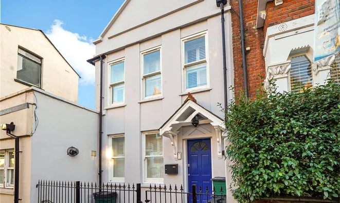 Недвижимость Waterlow Road: 4