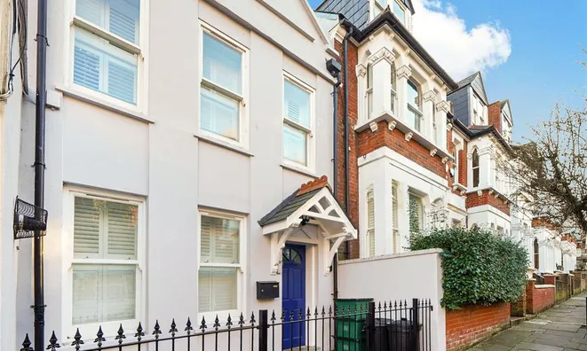 Недвижимость Waterlow Road: 5