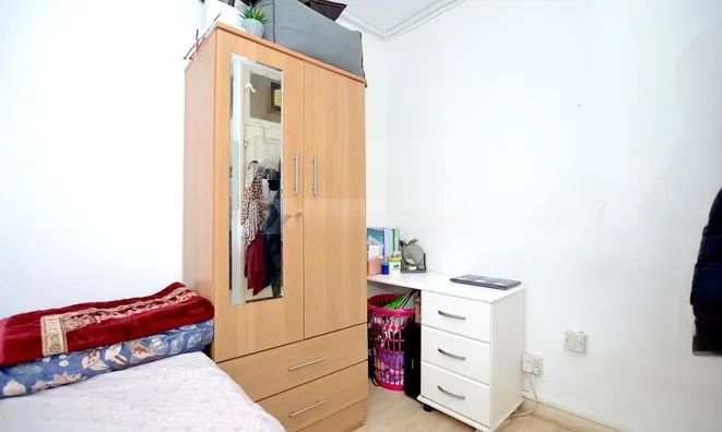 Недвижимость Globe Road: 2