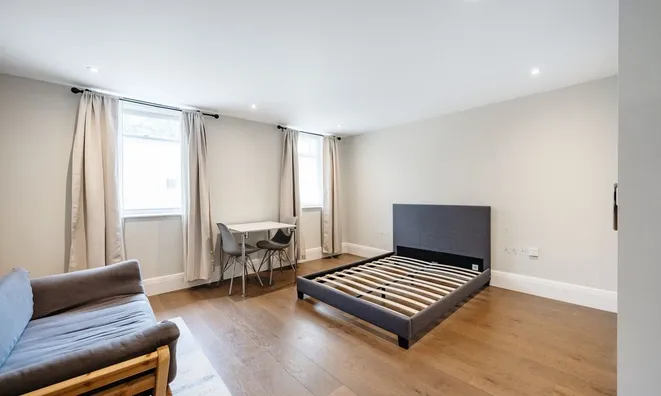 Недвижимость Lincoln's Inn Fields: 8