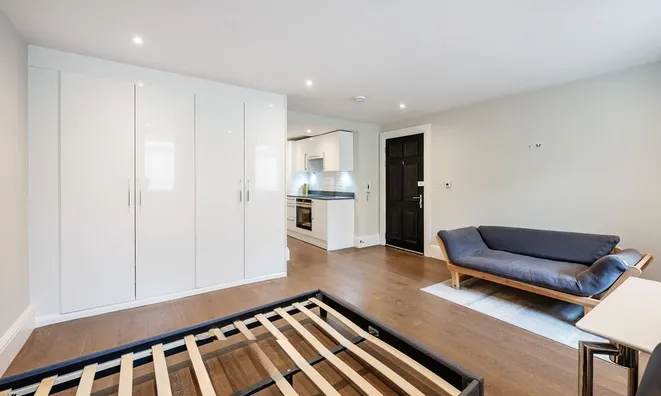 Недвижимость Lincoln's Inn Fields: 10