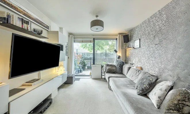 Недвижимость Hotspur Street: 2