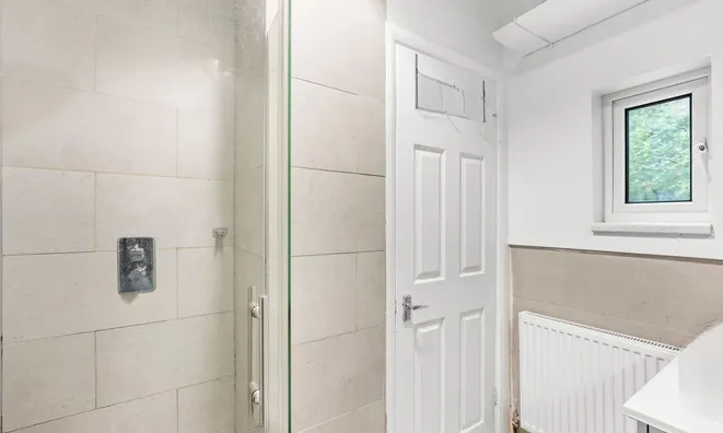 Недвижимость Hermitage Road: 1