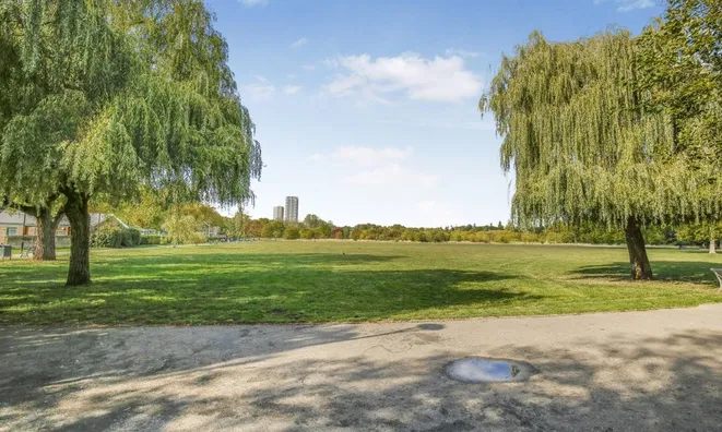 Недвижимость Brewster Gardens, North Kensington: 1