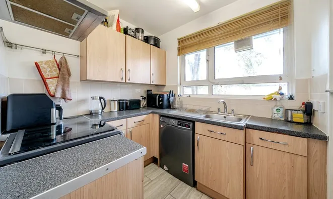 Недвижимость Heather Close, Clapham: 11