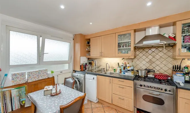 Недвижимость Yelverton Road: 6