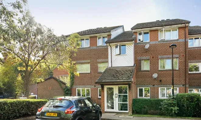 Недвижимость Henley Drive: 9