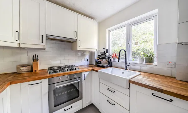 Недвижимость Henley Drive: 10