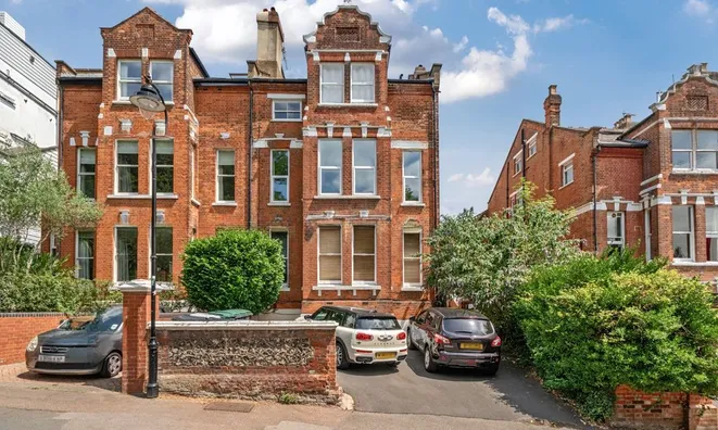 Недвижимость Coolhurst Road: 1