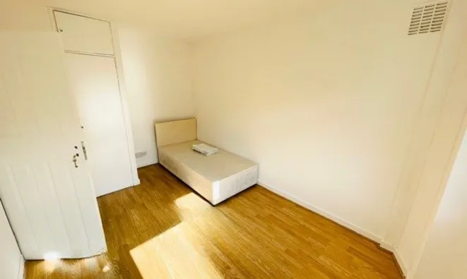 Недвижимость Donovan House, Cable Street: 8