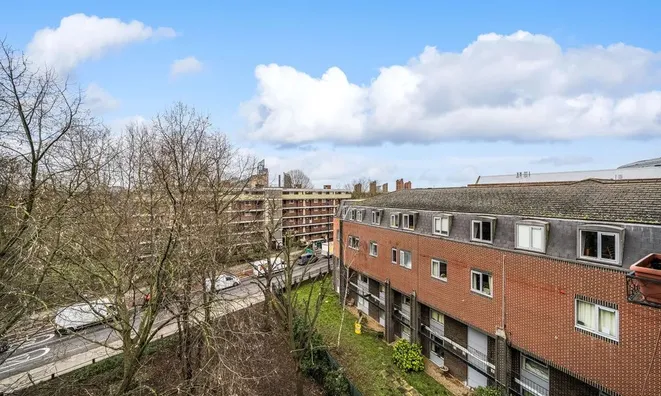 Недвижимость Henty Close, Battersea: 8