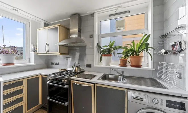 Недвижимость Sheepcote Lane: 2