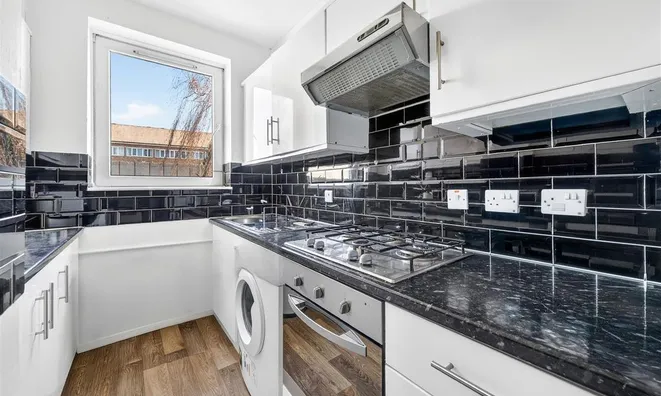 Недвижимость James Middleton House, Middleton Street: 11