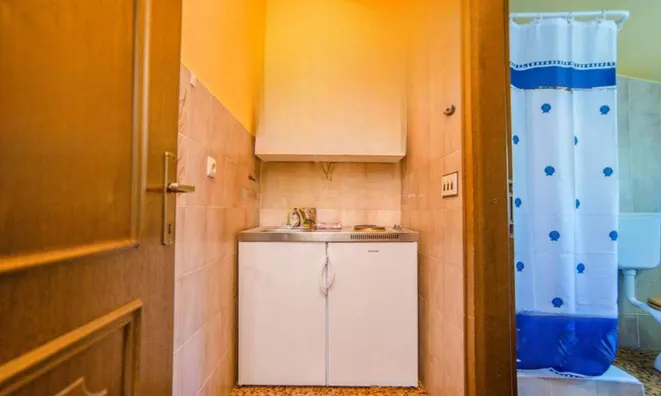 Недвижимость Семейный дом 715 м², Побри: 8