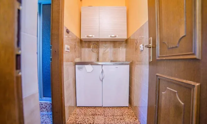 Недвижимость Семейный дом 715 м², Побри: 21