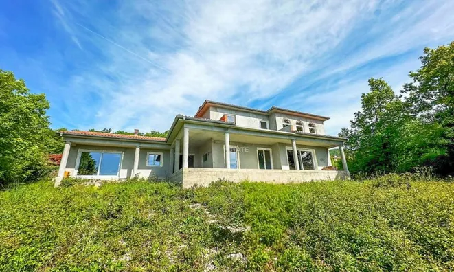 Недвижимость Семейный дом 250 м² новый Запад Опатия: 6