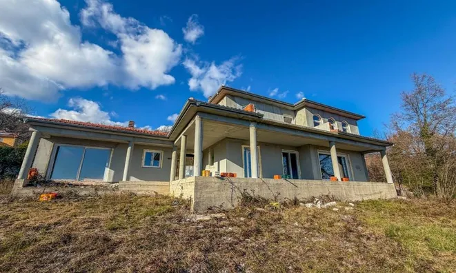 Недвижимость Семейный дом 250 м² новый Запад Опатия: 21