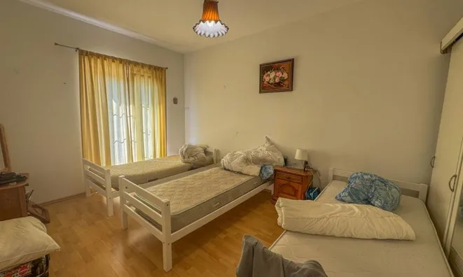Недвижимость Семейный дом 438 м² в Побри: 17