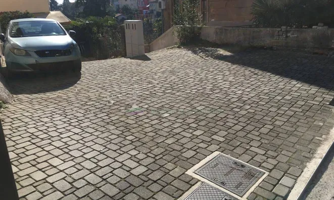 Недвижимость Трехкомнатная квартира в Центре: 21
