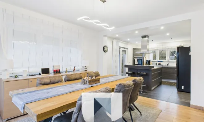 Недвижимость Detached house 4 bedrooms for sale in Berchem: 4