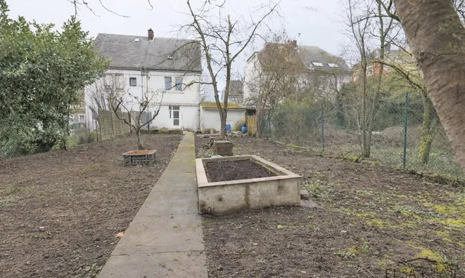 Недвижимость House 3 bedrooms for sale in Esch-sur-Alzette: 3