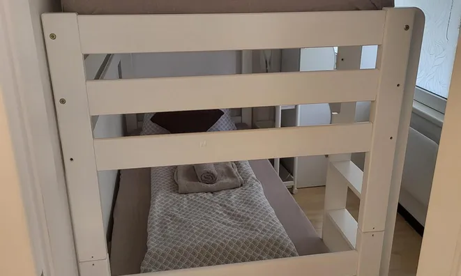 Недвижимость Квартира, 2,5 комнаты, Шишка: 14