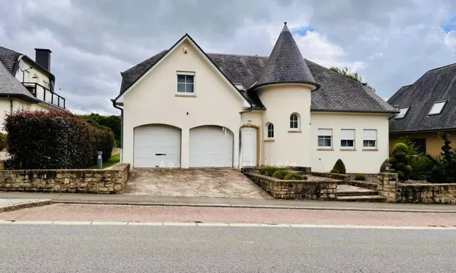 Недвижимость Detached house 5 bedrooms for sale in Leudelange: 1